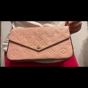 SOLD!! Authentic Louis Vuitton Felicie Rose B